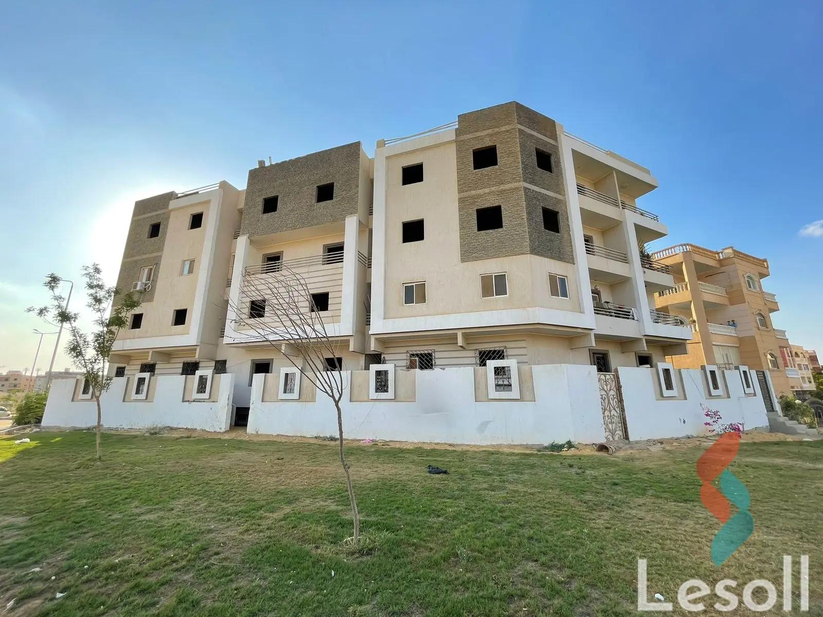 دوبلكس للبيع بمساحة 320 متر و 4 غرف في  مدينة الشروق القاهرة