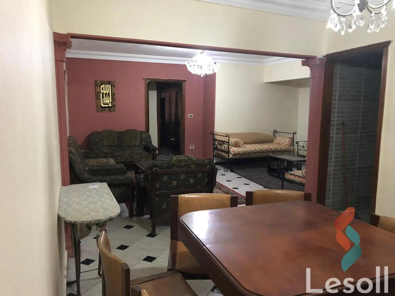 شقة للايجار السنوي بمساحة 130 متر و 4 غرف في المنيل القاهرة