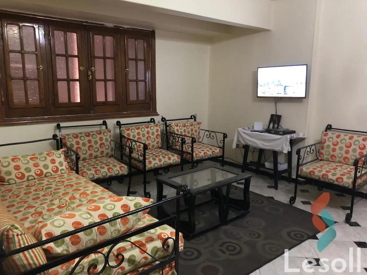 شقة للايجار السنوي بمساحة 130 متر و 4 غرف في المنيل القاهرة