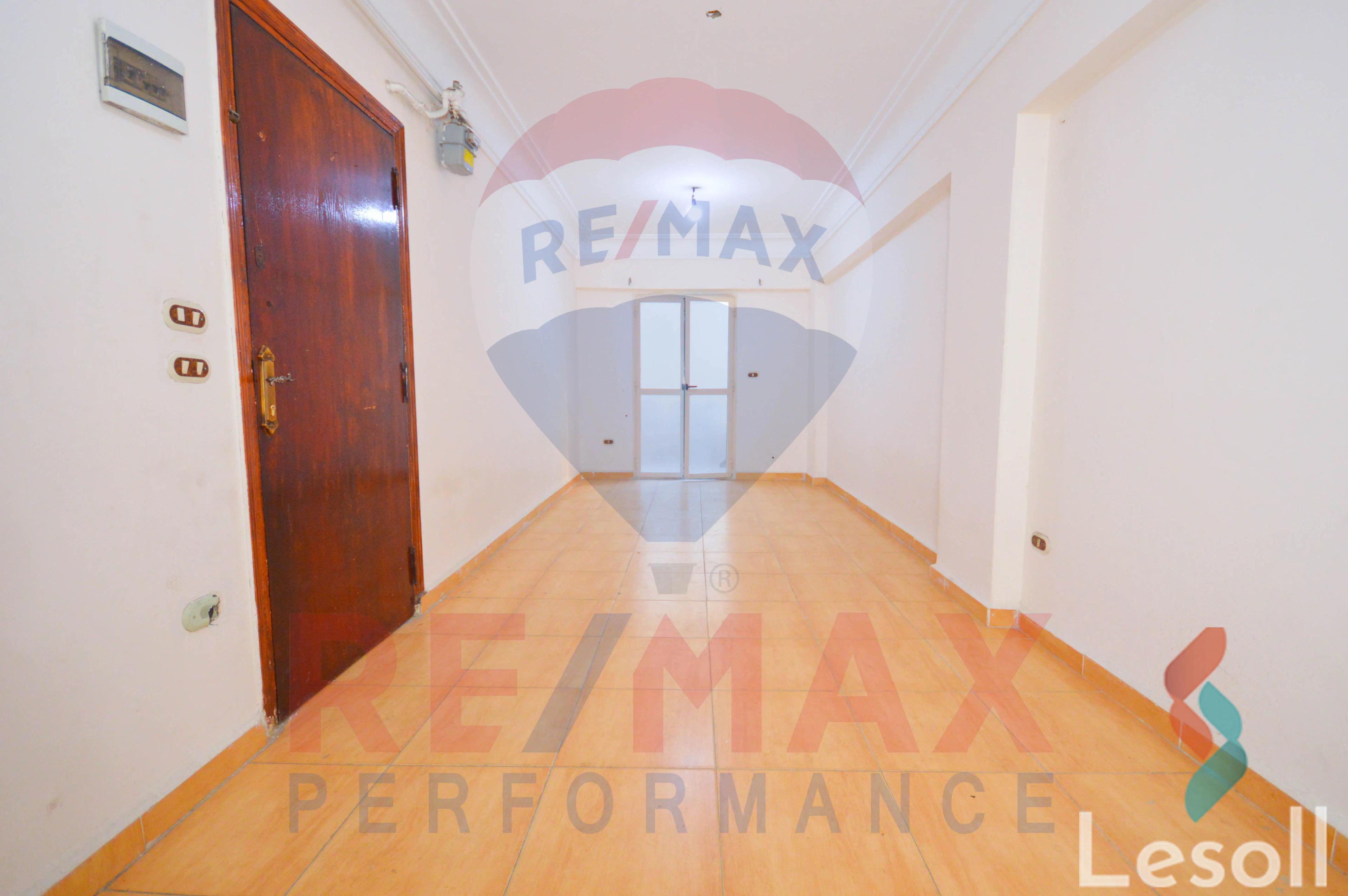 Apartment for monthly rent with an area 110 meters and 2 room in Snumberi Bishr Alexandria 