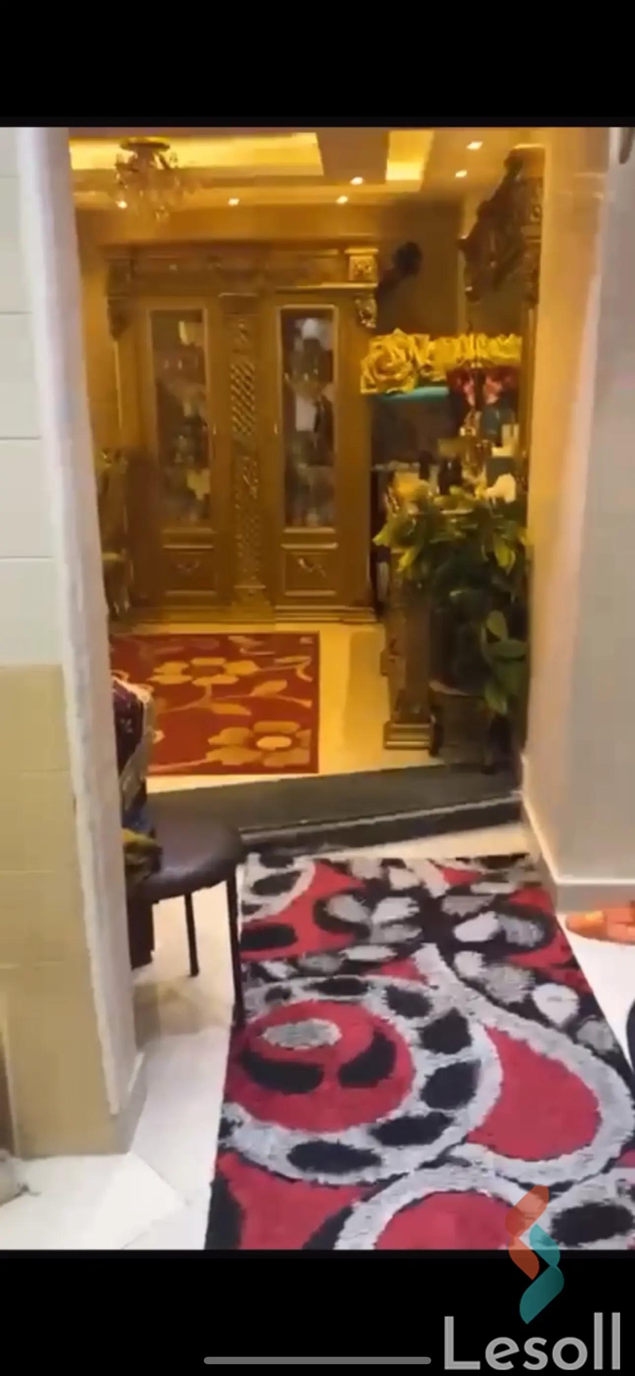 شقة للايجار الشهري بمساحة 120 متر و 3 غرف في المقطم القاهرة