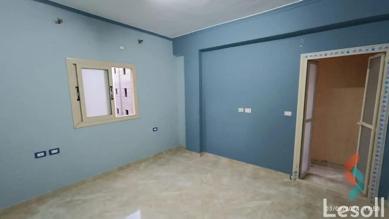 شقة للايجار الشهري بمساحة 135 متر و 3 غرف في مدينة الشروق القاهرة