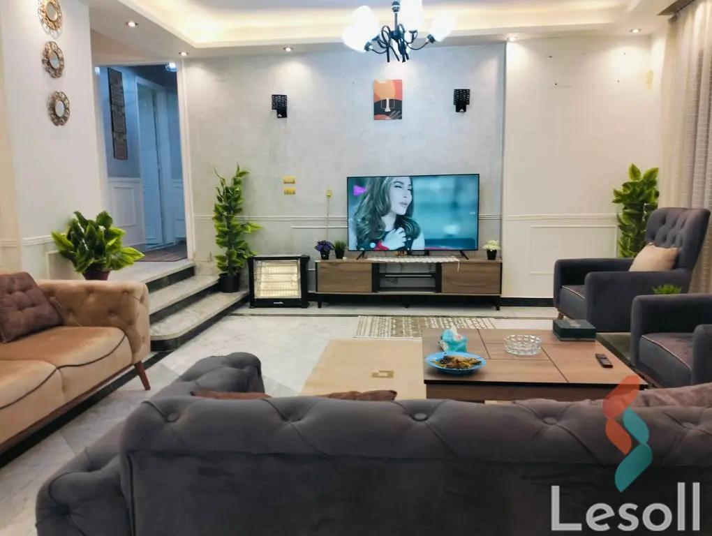 شقة للايجار اليومي بمساحة 250 متر و 3 غرف في المهندسين الجيزة