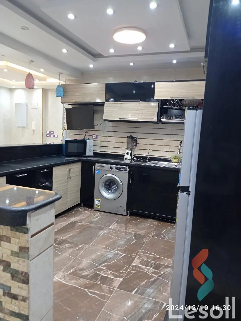 شقة للايجار اليومي بمساحة 220 متر و 3 غرف في المهندسين الجيزة - صورة 4