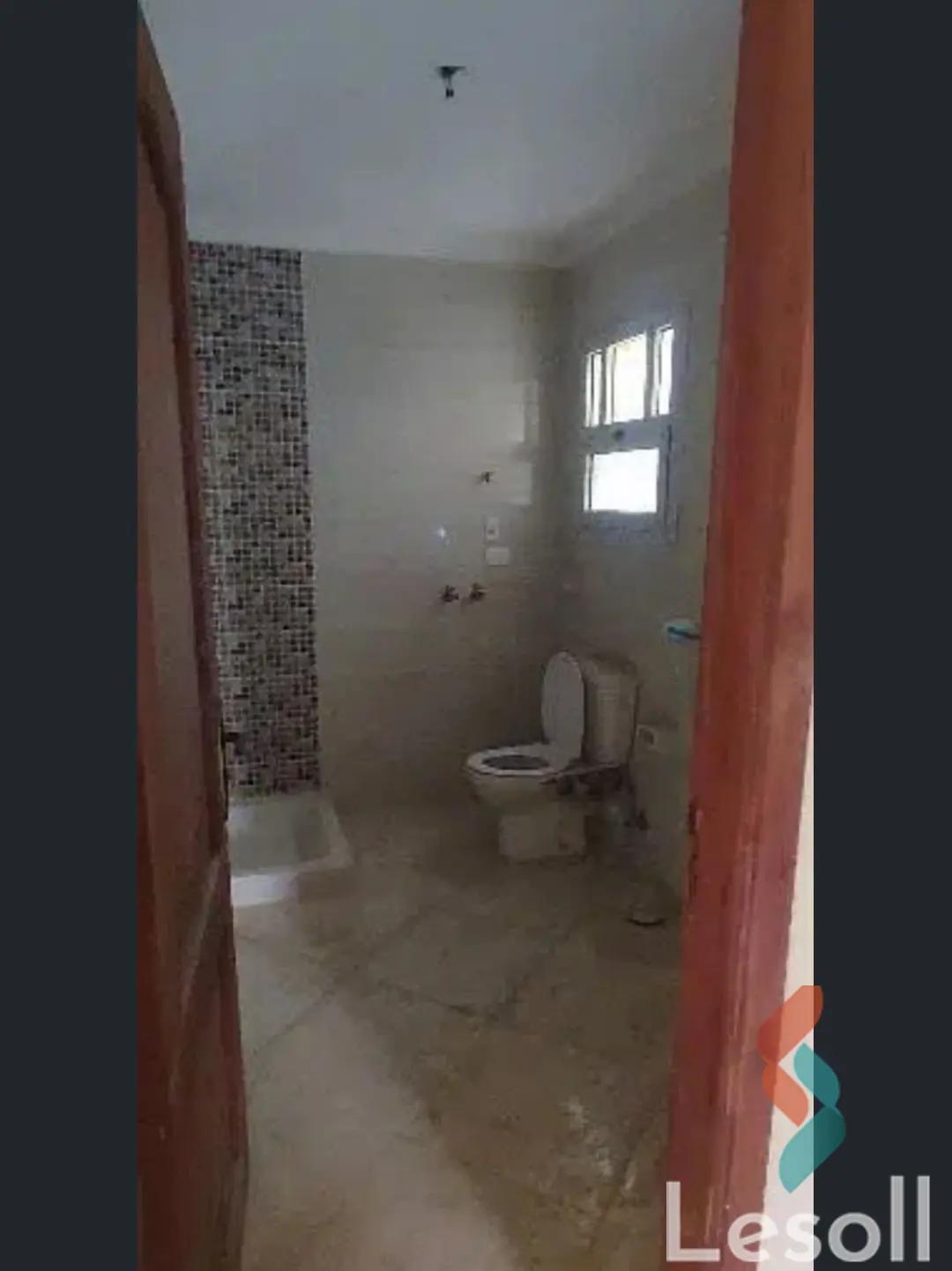 شقة للبيع بمساحة 130 متر و 3 غرف في  التجمع الخامس القاهرة - صورة 4