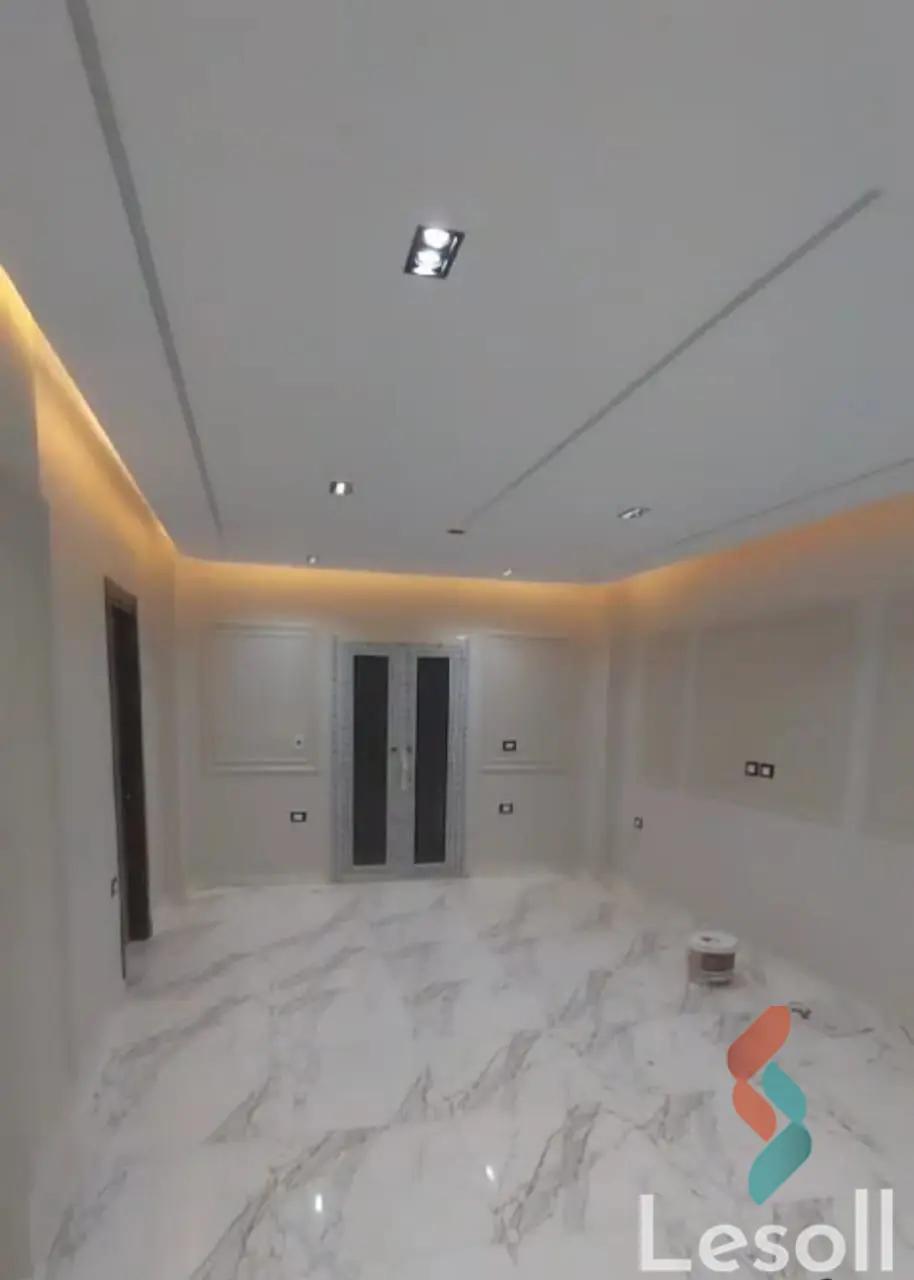 شقة للبيع بمساحة 140 متر و 3 غرف في  النزهة القاهرة - صورة 2