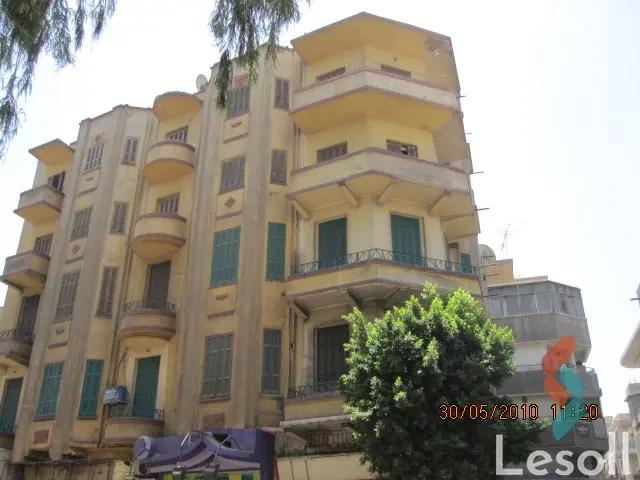  عمارة للبيع بمساحة 250 متر و 10 غرف في  شبرا القاهرة
