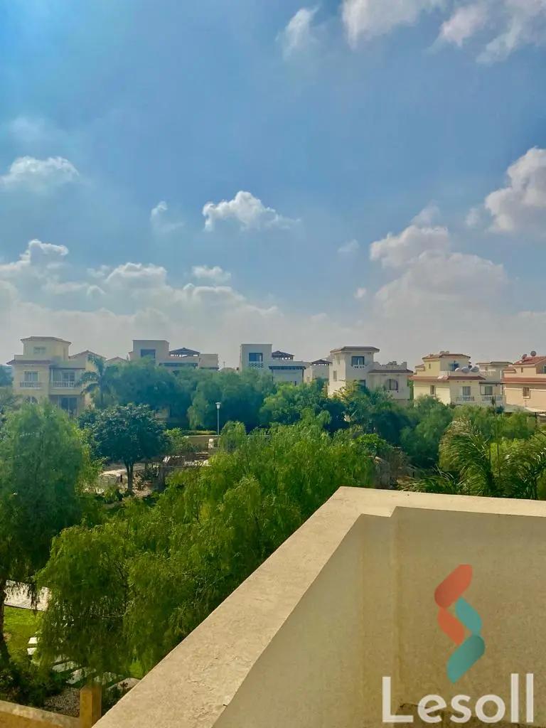 Villa for sale with an area 350 meters and 4 rooms in  5th Settlement Cairo  - Image 4