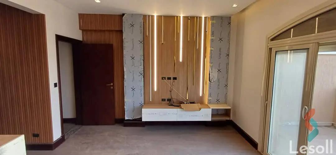 فيلا للبيع بمساحة 783 متر و 6 غرف في  القاهرة الجديدة القاهرة - كل الصور