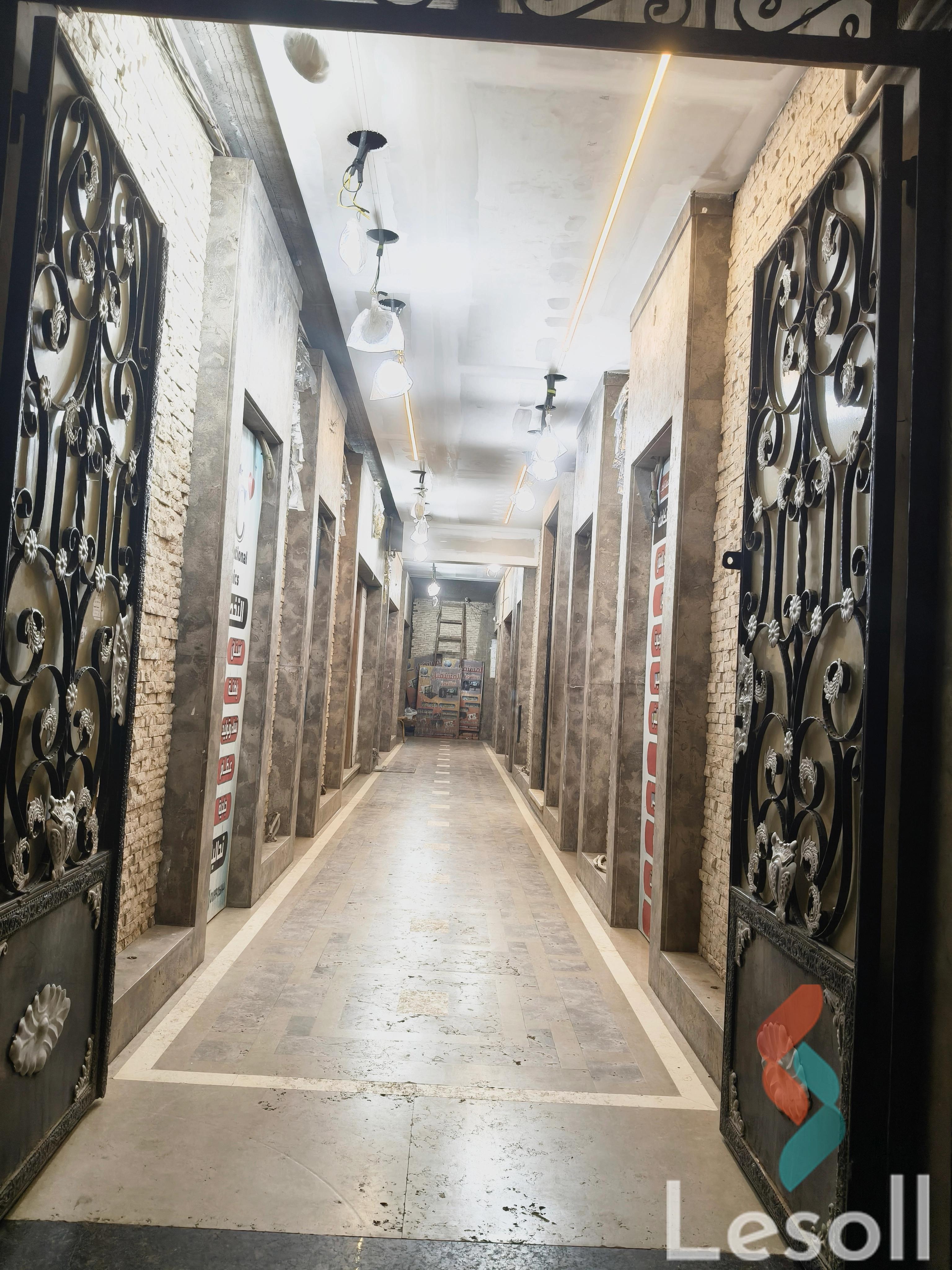 مكتب للايجار الشهري بمساحة 200 متر في سوهاج سوهاج 