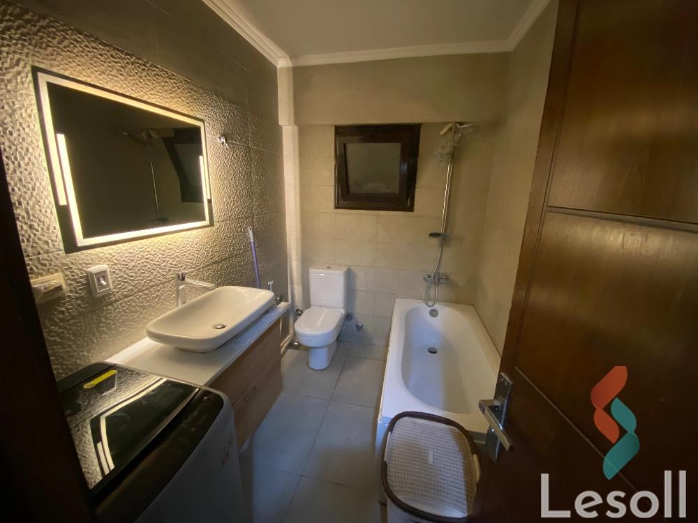 شقة للبيع بمساحة 130 متر و 3 غرف في  مدينة نصر القاهرة