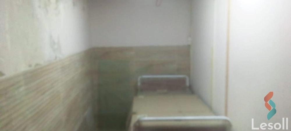 محل للبيع بمساحة 350 متر في القاهرة 