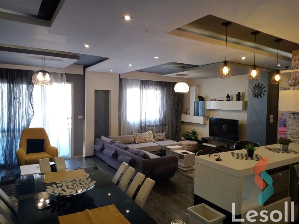 شقة للبيع بمساحة 103 متر و غرفتان في  مدينتي القاهرة