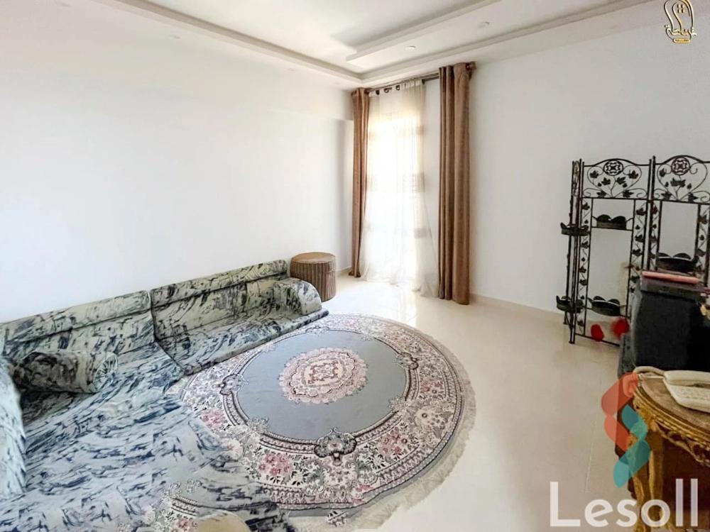 شقة للبيع بمساحة 130 متر و غرفتان في  جليم الاسكندرية