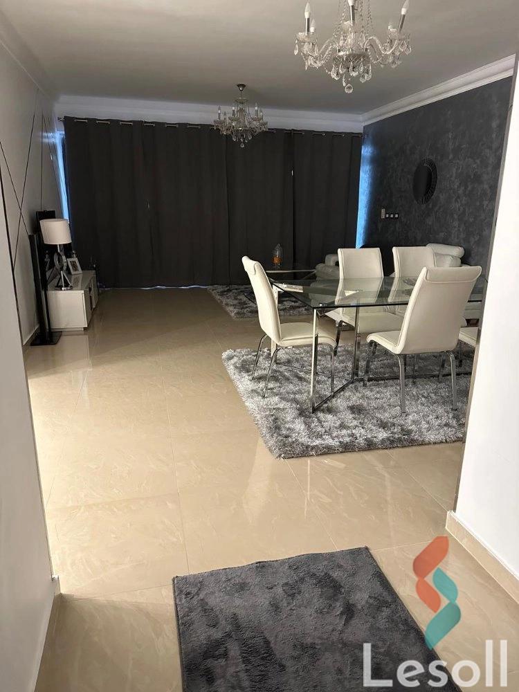 شقة للبيع بمساحة 150 متر و 3 غرف في  مدينتي القاهرة