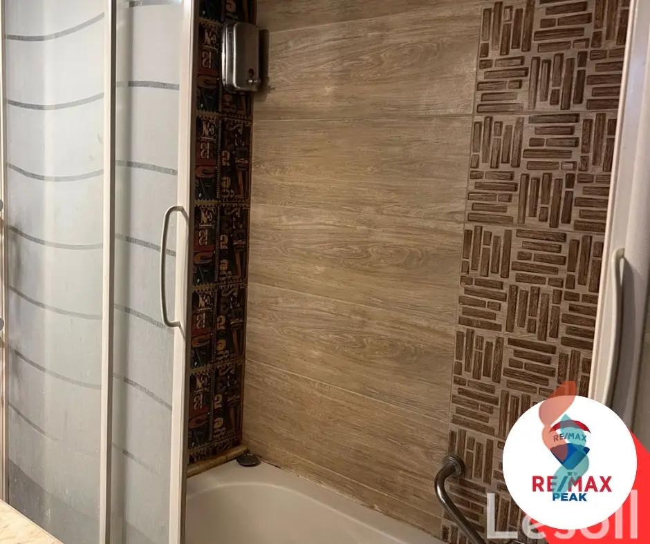 تاون هاوس للبيع بمساحة 235 متر و 4 غرف في  الشيخ زايد الجيزة