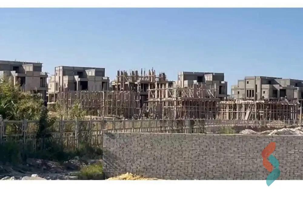 Townhouse for sale with an area 319 meters and 5 rooms in  North Coast Alexandria  - All Images