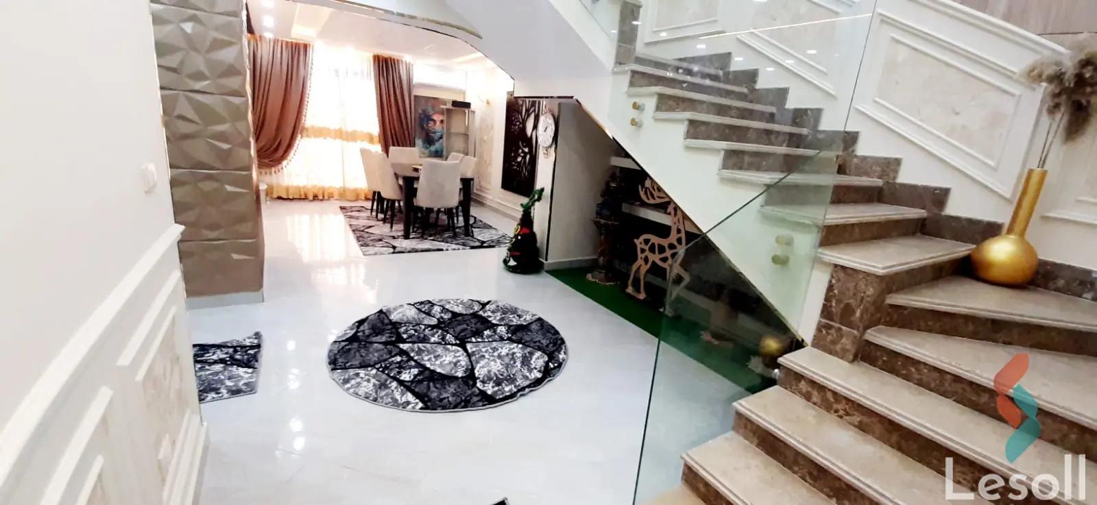 دوبلكس للايجار اليومي بمساحة 200 متر و 3 غرف في المهندسين الجيزة