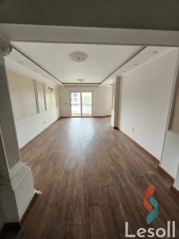 شقة للايجار الشهري بمساحة 142 متر و 3 غرف في الشيخ زايد الجيزة