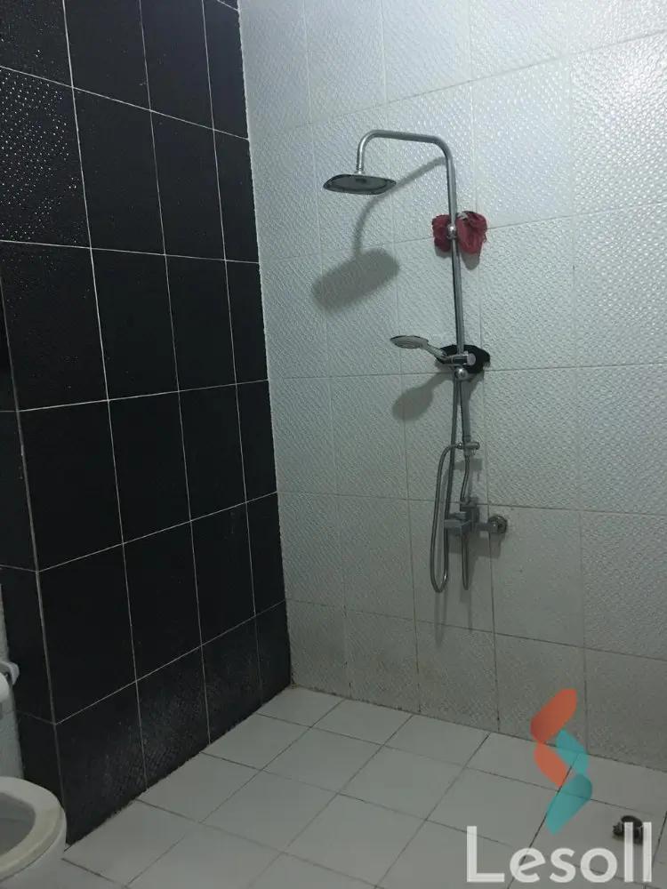 شقة للايجار الشهري بمساحة 130 متر و غرفتان في فيصل الجيزة