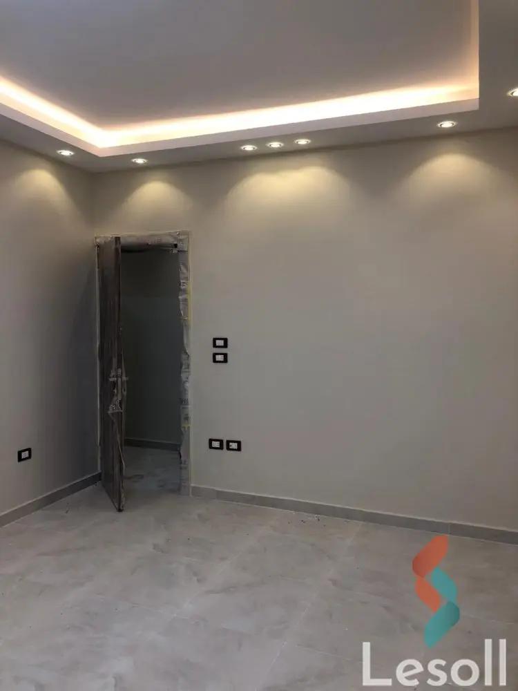 Apartment for monthly rent with an area 200 meters and 3 rooms in New Cairo Cairo  - All Images