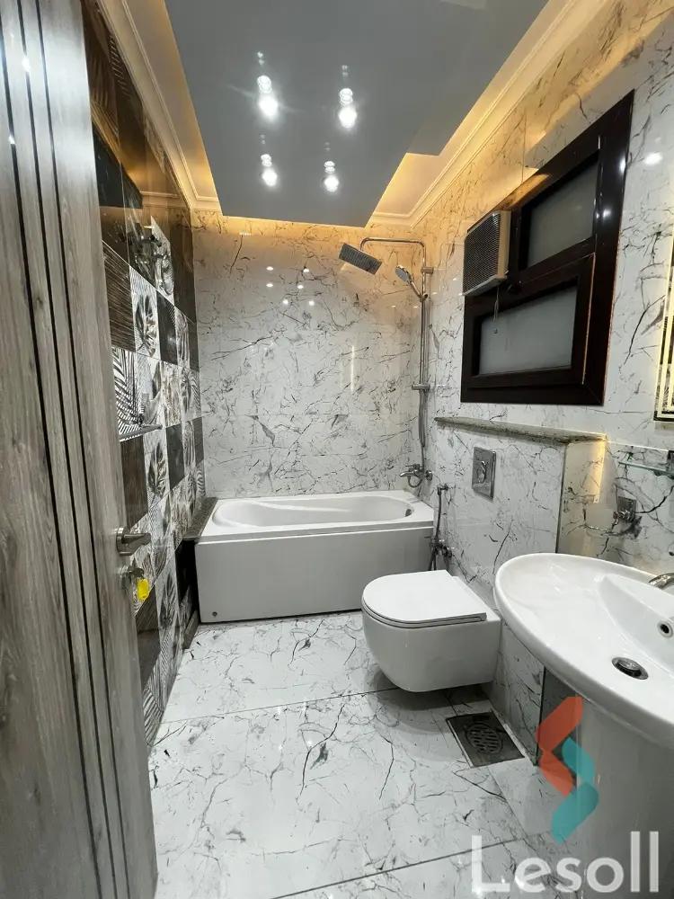 شقة للايجار اليومي بمساحة 210 متر و 3 غرف في المهندسين الجيزة