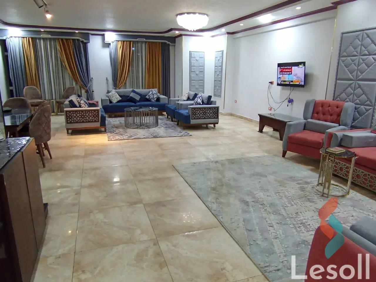 شقة للايجار اليومي بمساحة 300 متر و 3 غرف في المهندسين الجيزة