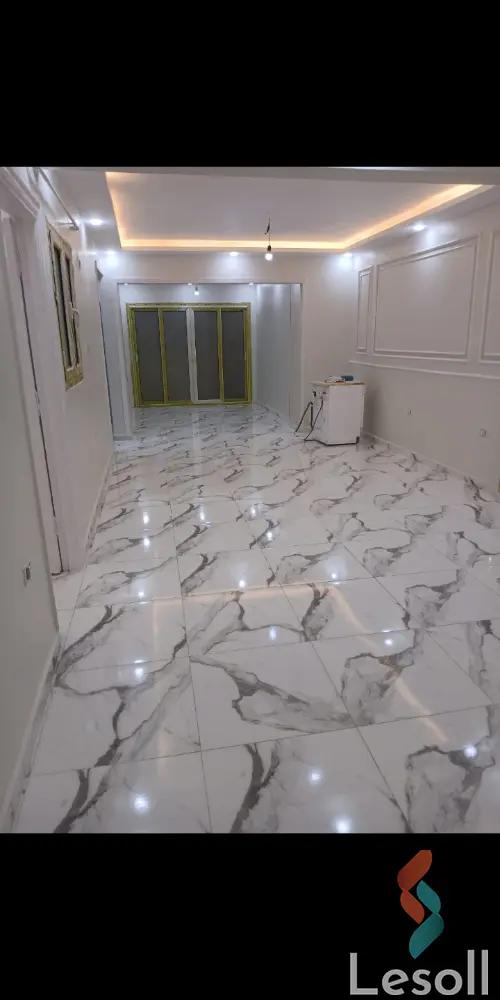 شقة للبيع بمساحة 125 متر و غرفتان في  العجمي الاسكندرية