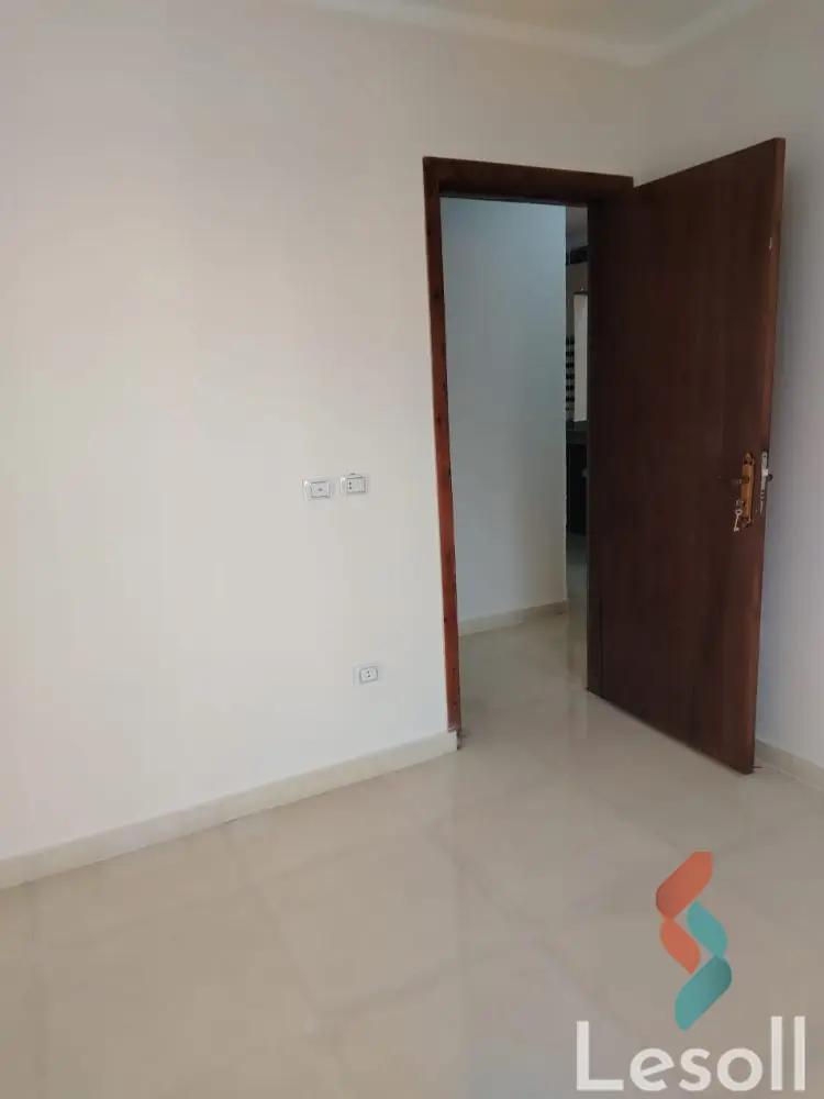 Apartment for sale with an area 80 meters and 2 room in  October 6 Giza  - Image 3