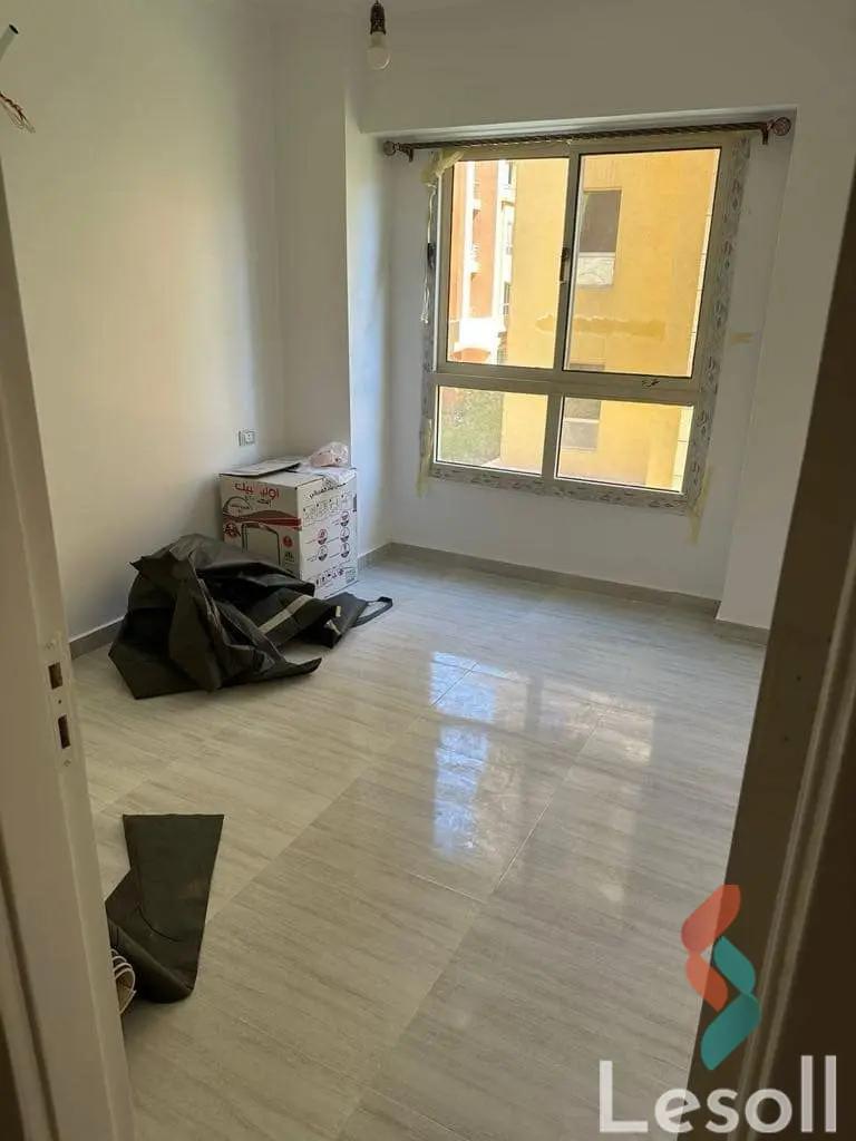 Apartment for sale with an area 80 meters and 2 room in  October 6 Giza  - Image 3