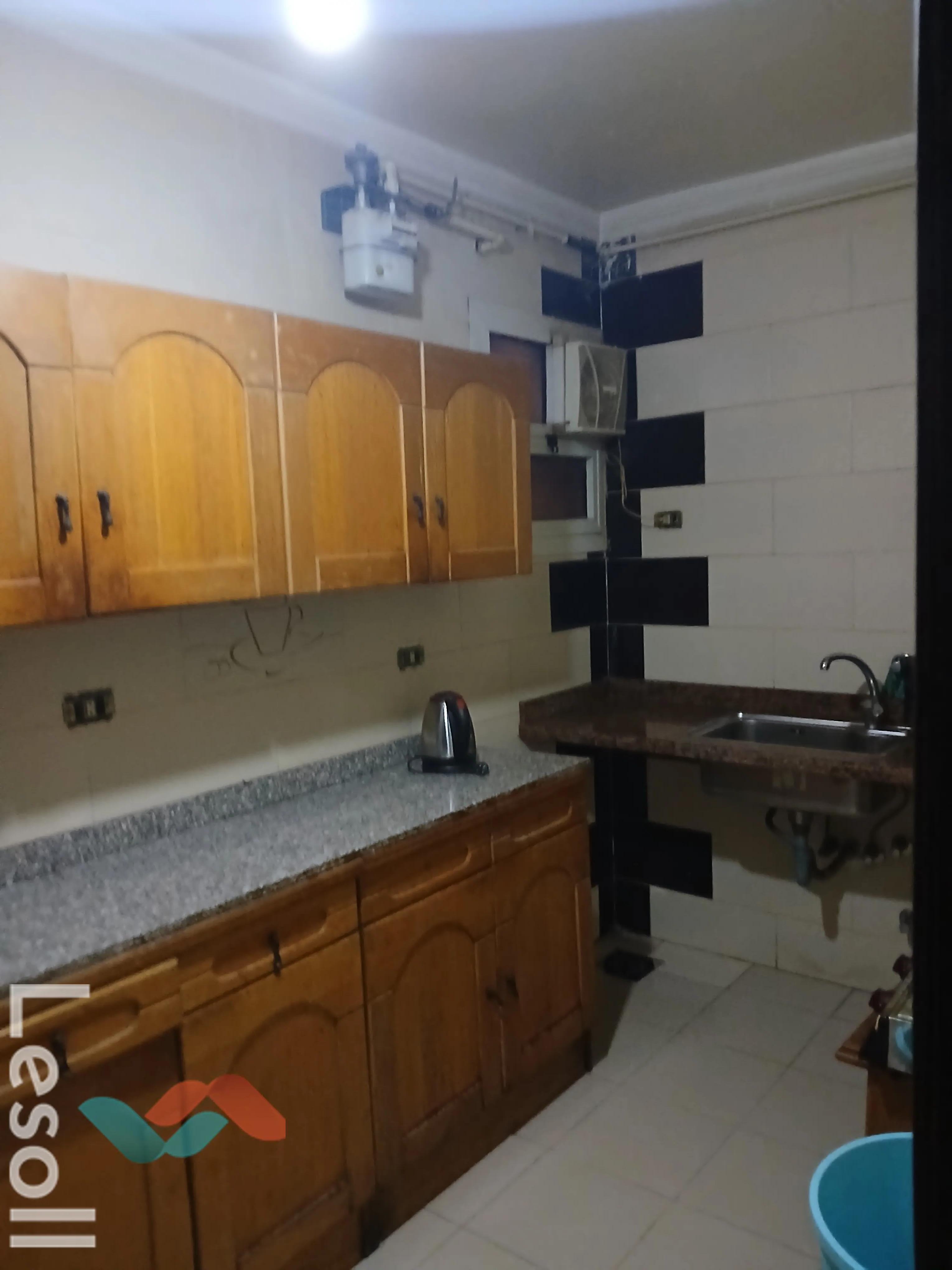 شقة للبيع بمساحة 165 متر و 3 غرف في  المقطم القاهرة - صورة 4