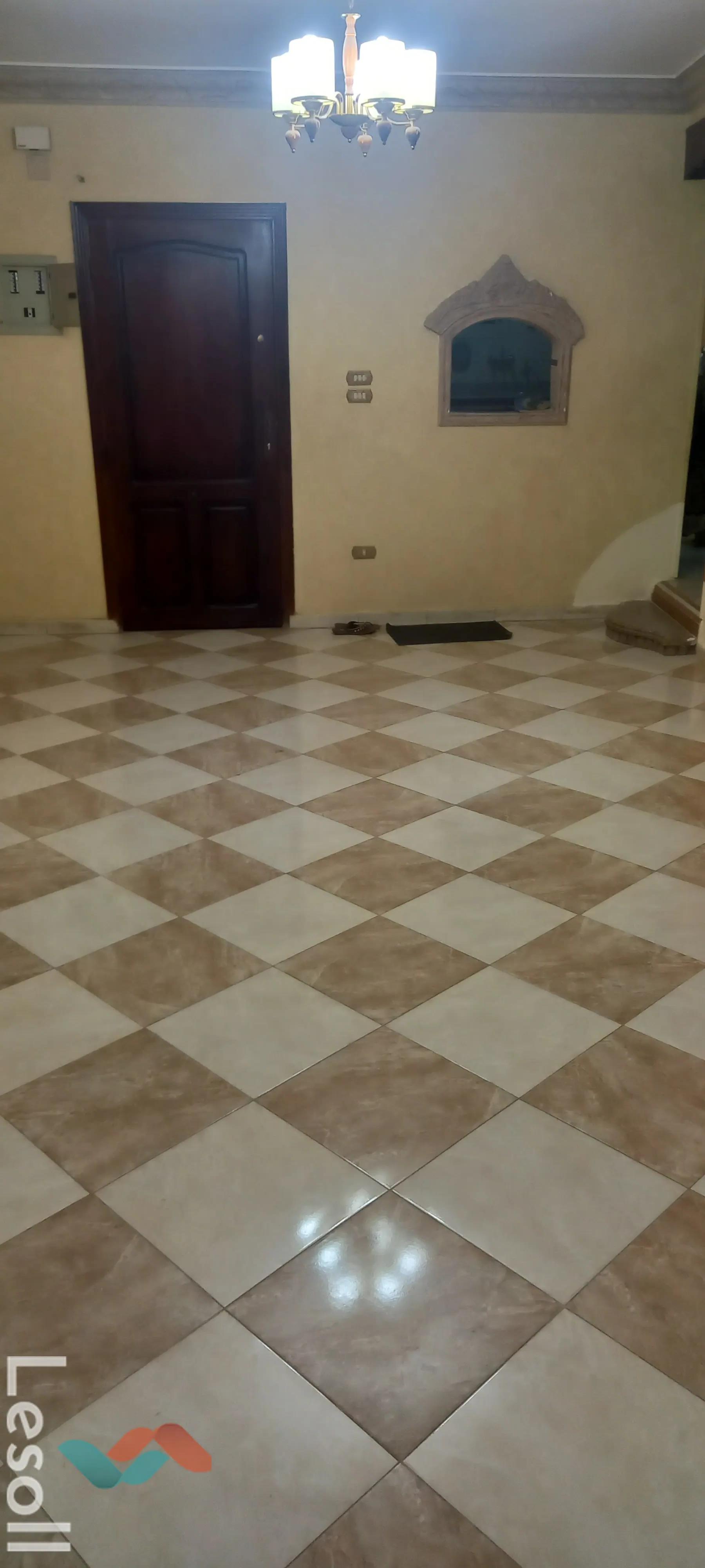 شقة للبيع بمساحة 120 متر و 3 غرف في  فيصل الجيزة - صورة 2