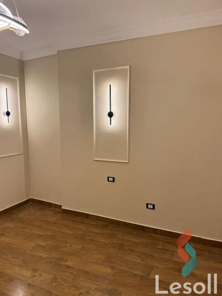 شقة للبيع بمساحة 150 متر و 3 غرف في  التجمع الخامس القاهرة - كل الصور