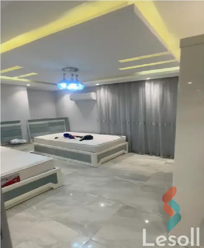 شقة للبيع بمساحة 175 متر و 3 غرف في  الدقى الجيزة