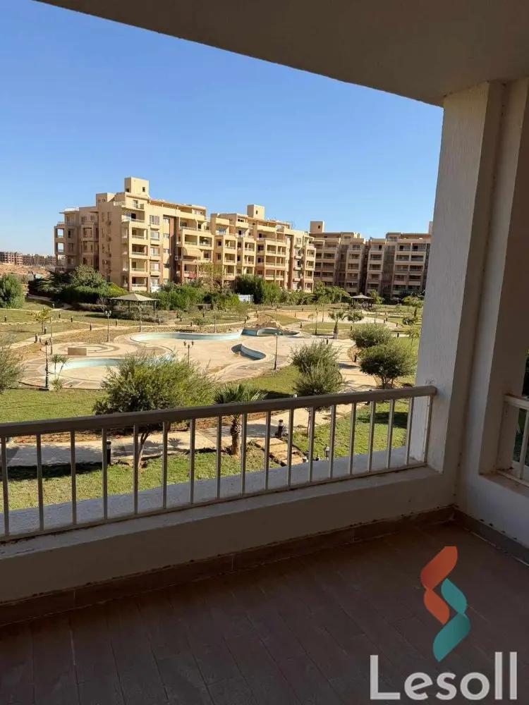 شقة للبيع بمساحة 200 متر و 3 غرف في  حدائق اكتوبر الجيزة - صورة 3