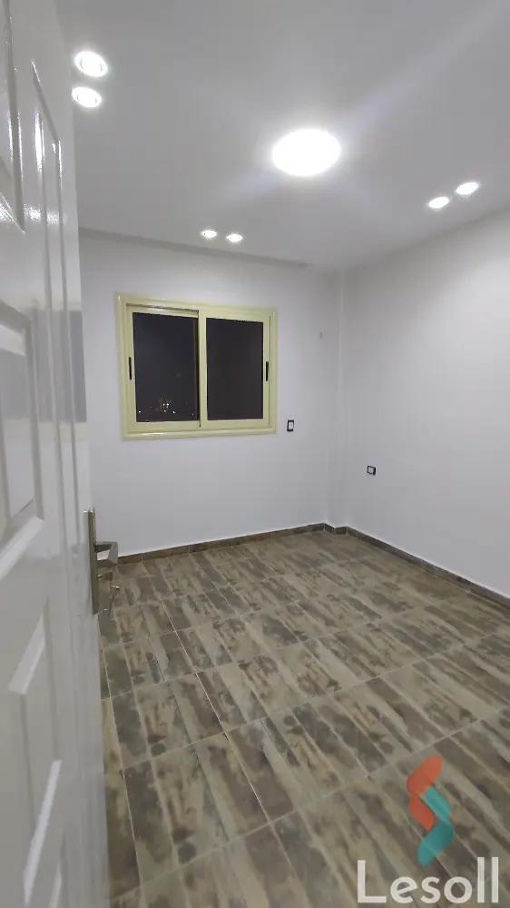 شقة للبيع بمساحة 80 متر و غرفتان في  حدائق اكتوبر الجيزة - صورة 2