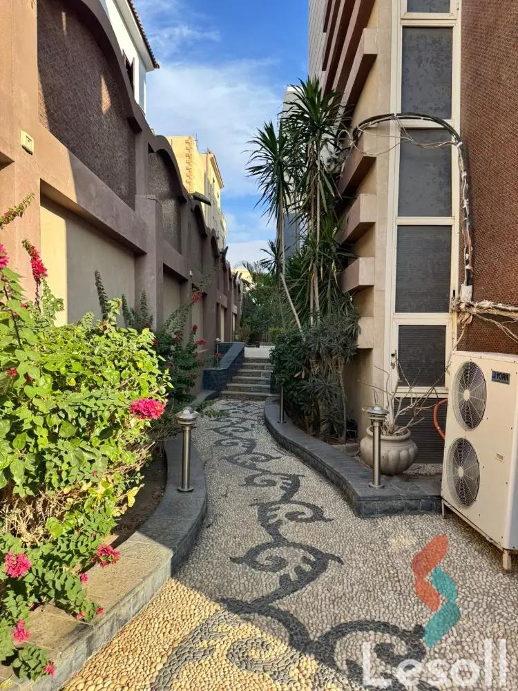 فيلا للبيع بمساحة 600 متر و 8 غرف في  التجمع الخامس - القاهرة الجديدة القاهرة