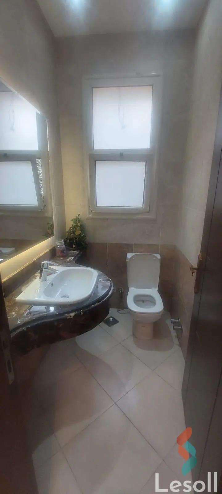 فيلا للبيع بمساحة 610 متر و 6 غرف في  الشيخ زايد الجيزة