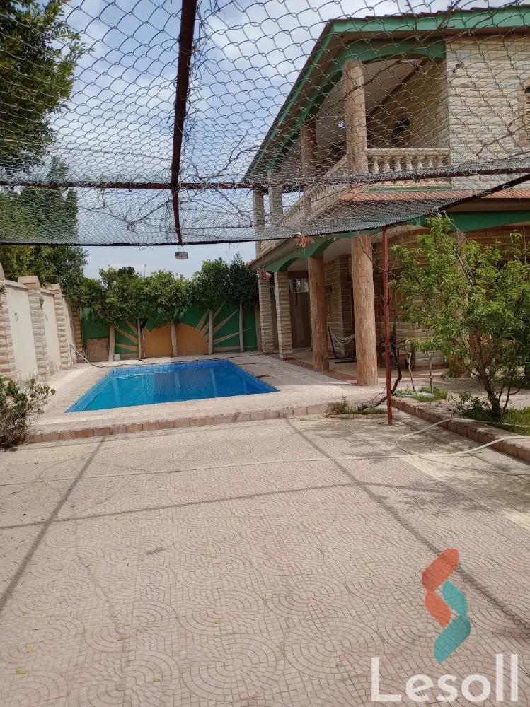 فيلا للبيع بمساحة 600 متر و 4 غرف في  برج العرب الاسكندرية