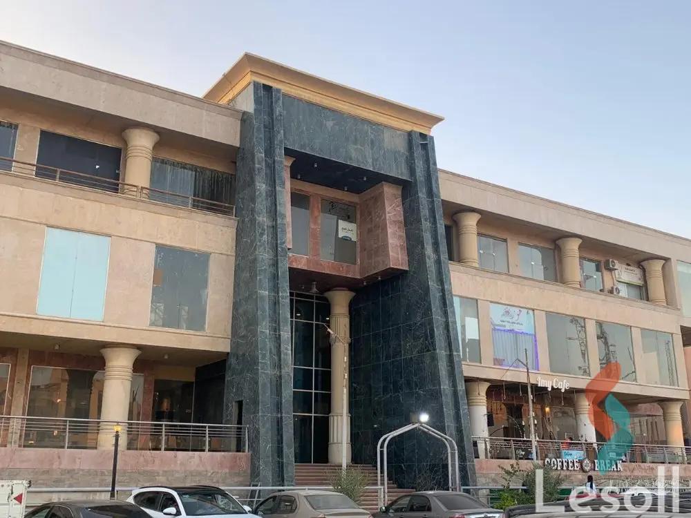 محل للبيع بمساحة 13 متر في الجيزة 