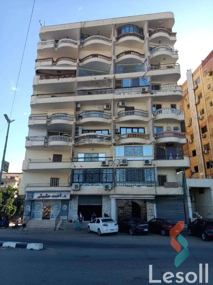 محل للبيع بمساحة 300 متر في الإسماعلية 