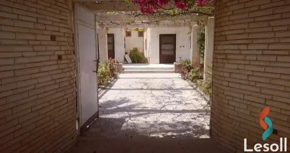 فيلا للبيع بمساحة 1,000 متر و 12 غرف في  برج العرب الاسكندرية