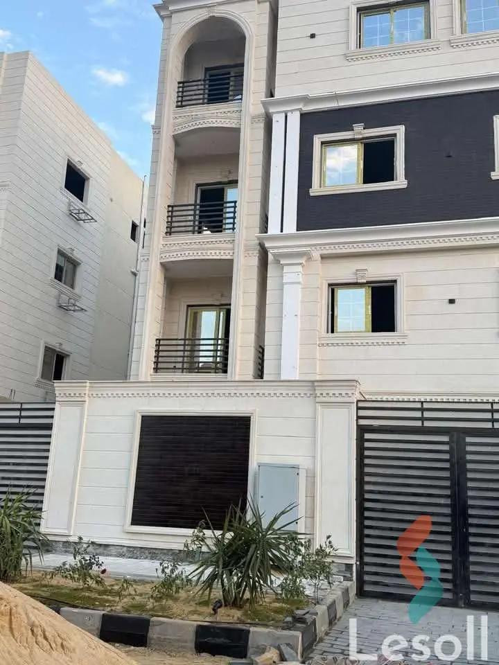 Apartment for sale with an area 220 meters and 5 rooms in  Sixth of October Giza  - Image 2