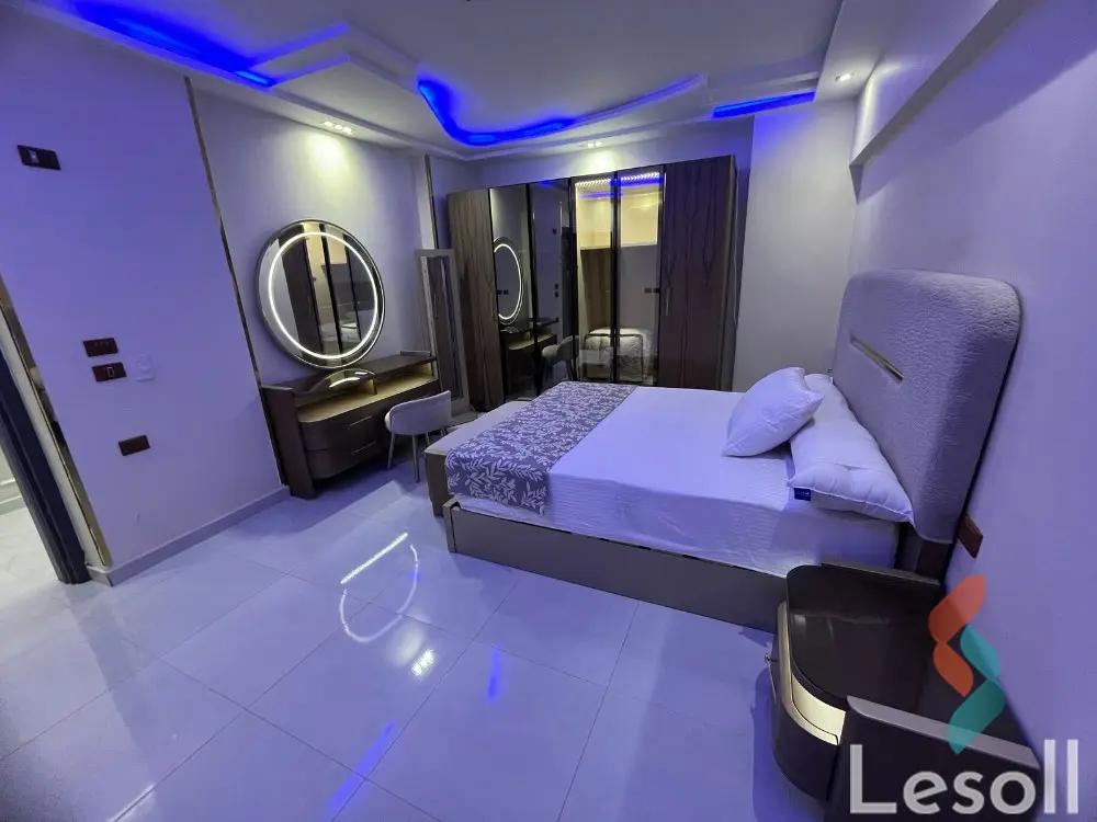 شقة للايجار الشهري بمساحة 165 متر و 3 غرف في الدقى الجيزة