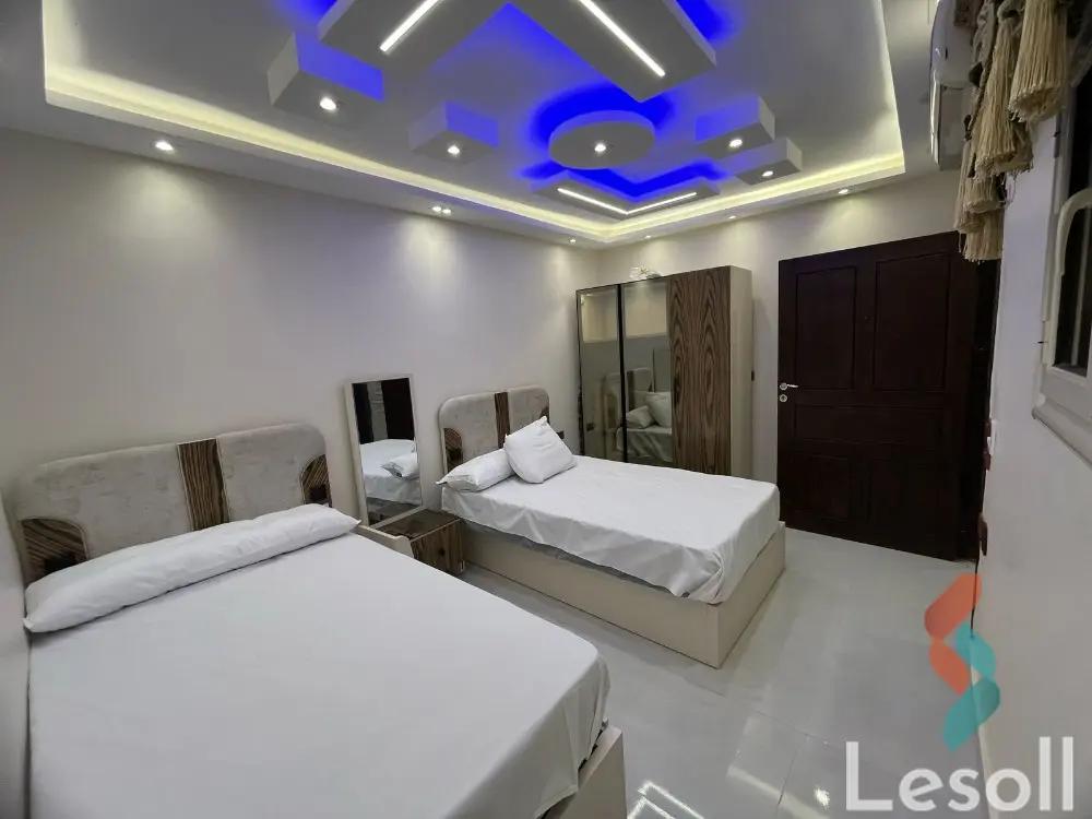 شقة للايجار الشهري بمساحة 165 متر و 3 غرف في الدقى الجيزة