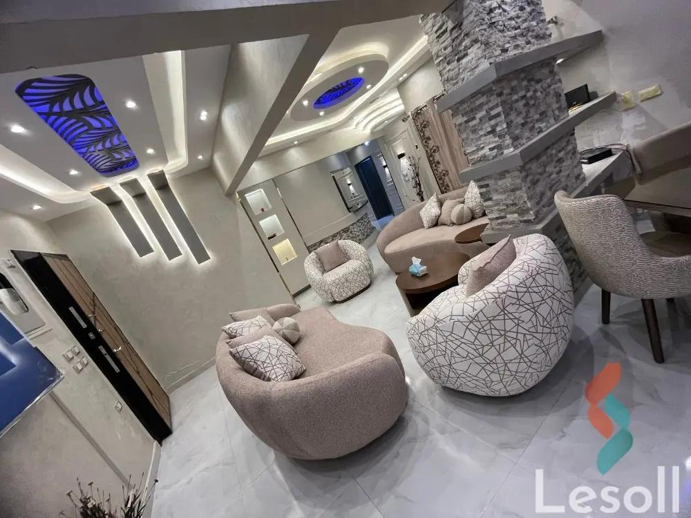 شقة للايجار الشهري بمساحة 165 متر و 3 غرف في الدقى الجيزة