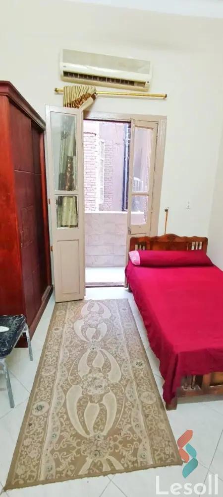 شقة للايجار الشهري بمساحة 120 متر و 4 غرف في المنيل القاهرة