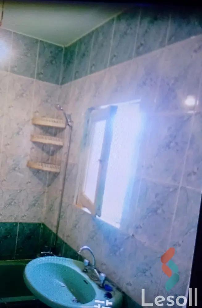 Apartment for monthly rent with an area 105 meters and 3 rooms in 1st Settlement Cairo 