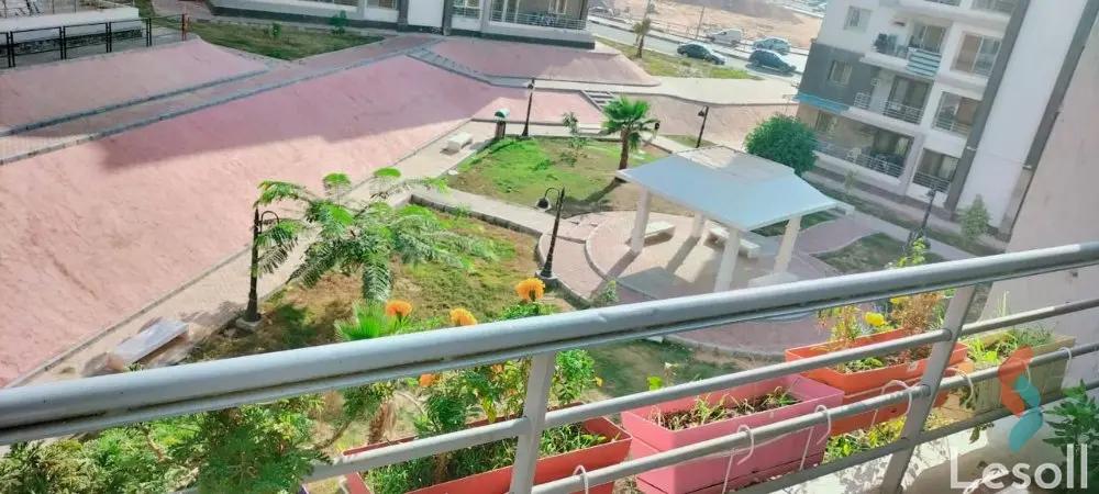 شقة للبيع بمساحة 140 متر و 3 غرف في  مدينة الشروق القاهرة - صورة 2