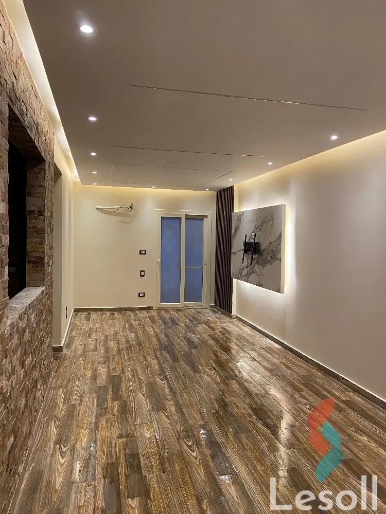 شقة للبيع بمساحة 135 متر و 3 غرف في  فيصل الجيزة